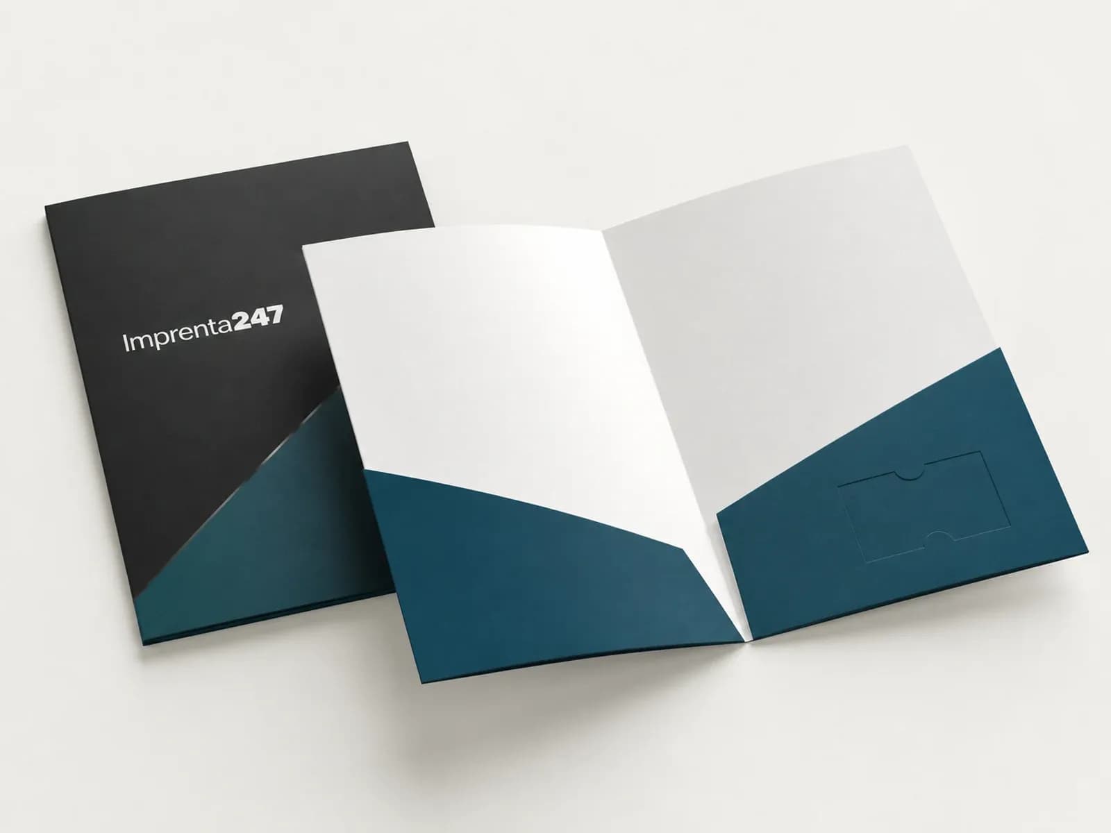 Folder corporativo con bolsillo y marca Imprenta247
